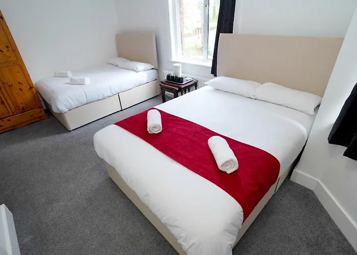Gatwick Birchwood Lodge With Holiday Parking Horley 